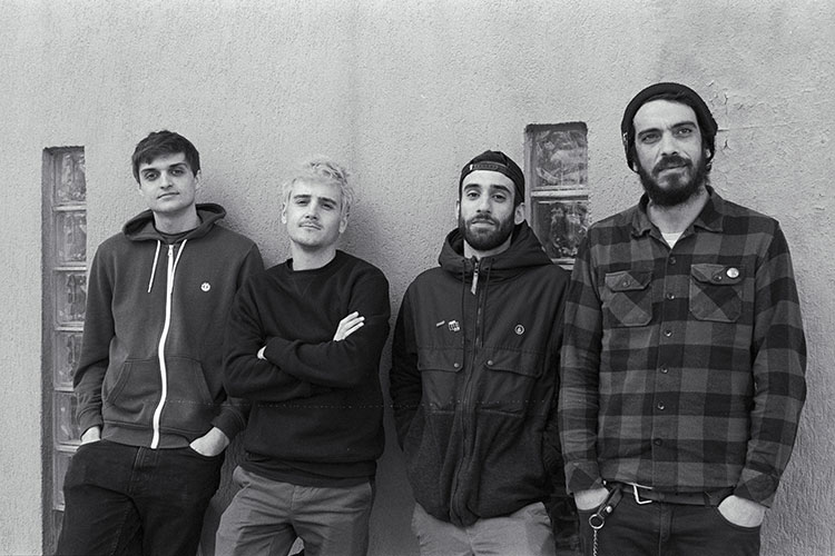 Estrenamos el nuevo single y videoclip de los madrileños Weak