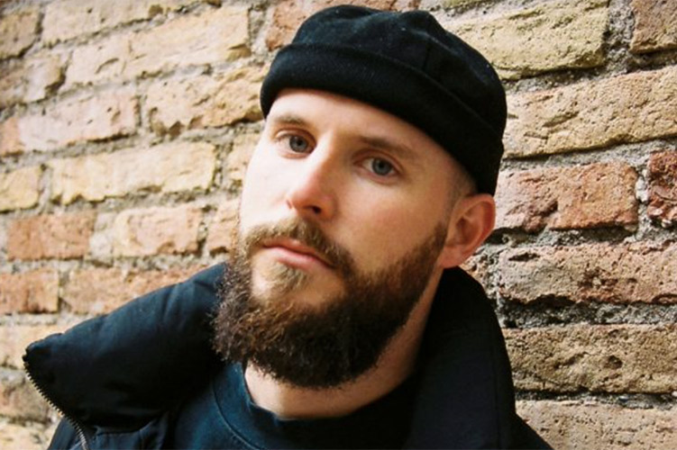 "Cada canción de 'Portals' es un estado de ánimo"