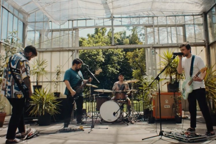 Estrenamos el videoclip del primer single de los donostiarras Los Sanchos