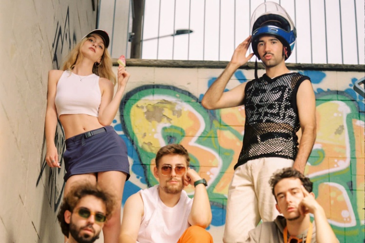 The Tyets y Julieta se suman al “Xuculatina” de Figa Flawas