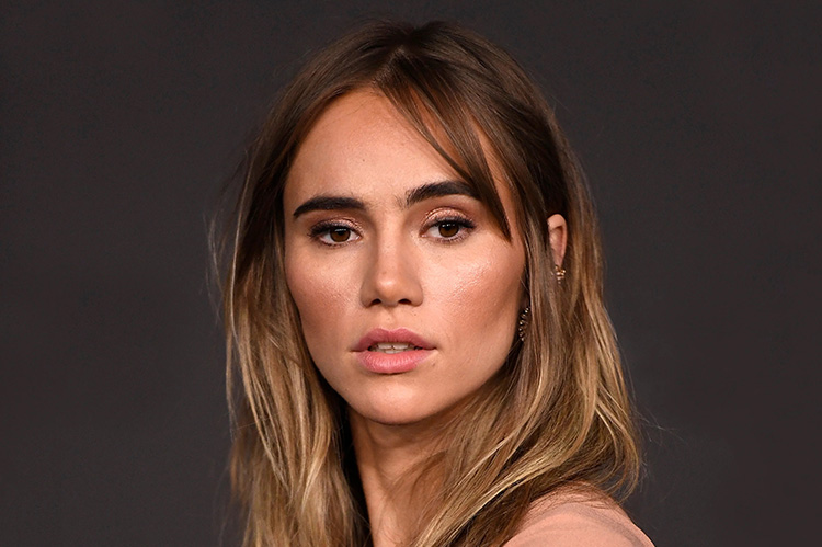 Suki Waterhouse