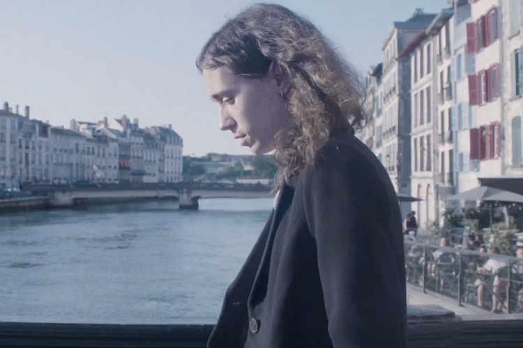 No Soy París se estrena con “Perla del '96”