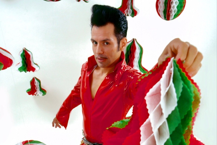 El Vez presenta su espectáculo navideño “The Mex Mash Show”