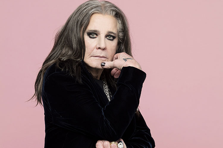 Ozzy Osbourne en un villancico con miembros de Pink Floyd y Duran Duran