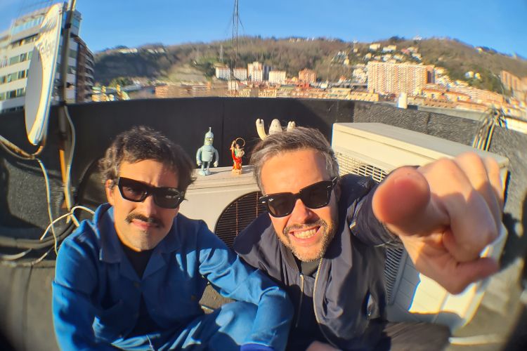 Estrenamos “A punta de pistola”, el nuevo EP de Flan