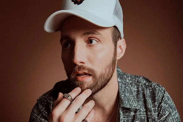 Ruston Kelly