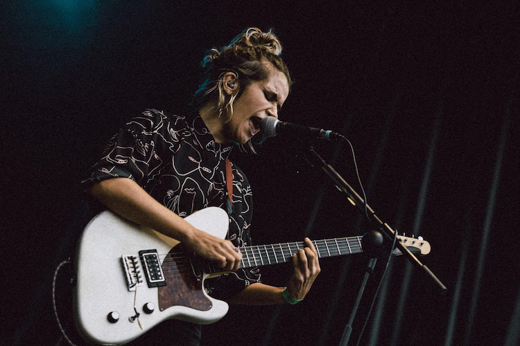 Carmen Boza regresa con un canto a la madurez en “San Juan”