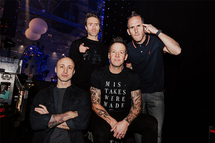 Simple Plan llevarán a dos bandas invitadas en Barcelona