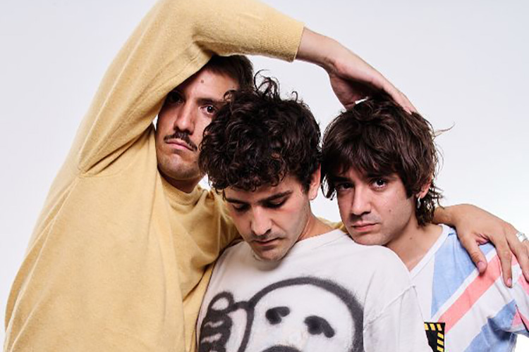 La Paloma vuelven con el grito generacional “La edad que tengo”