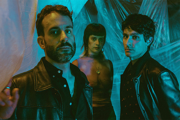 Estrenamos el clip de “Autopsia” de Auto Sacramental