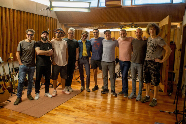 No Te Va Gustar y Leiva colaboran en sus dos nuevos temas