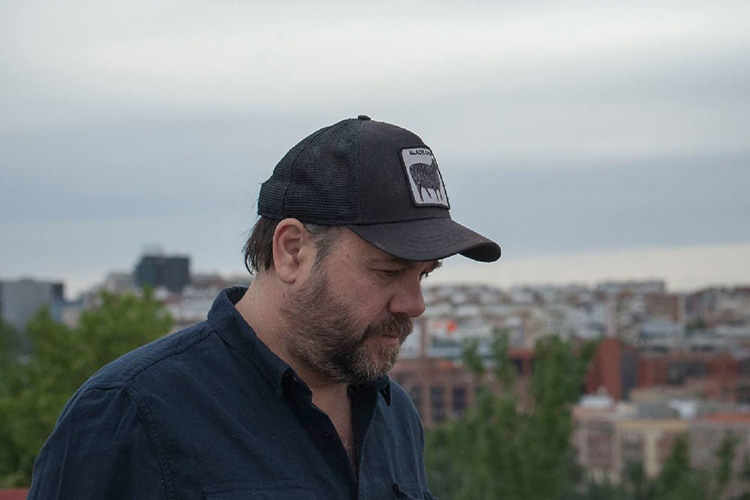 “Lo único que me preocupa es cómo reciba este libro la gente a la que quiero”