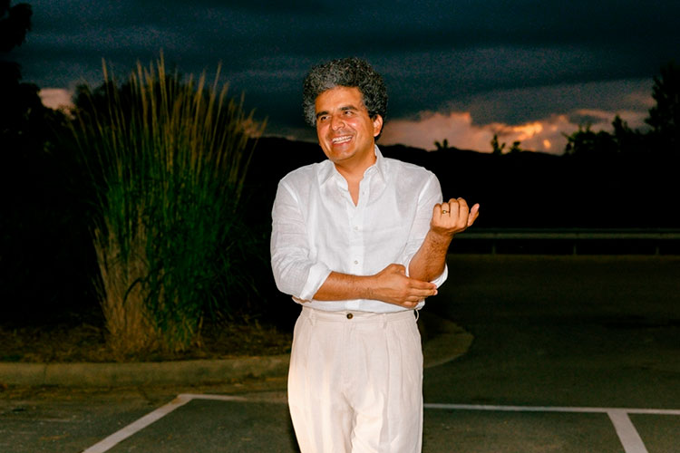 “Creo que la música que hago trae un poco de calma y paz”