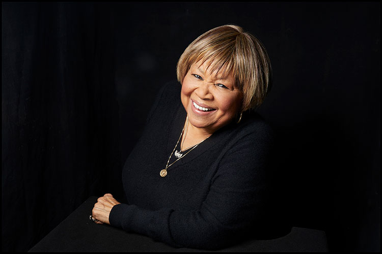 Mavis Staples actuará en Barcelona y en el Azkena Rock Festival