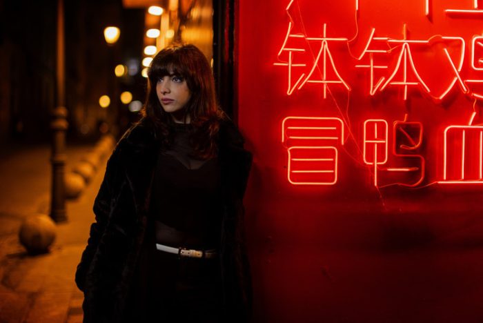 Tori Sparks anuncia “Cabinet of Curiosities”, ambicioso álbum en cinco volúmenes