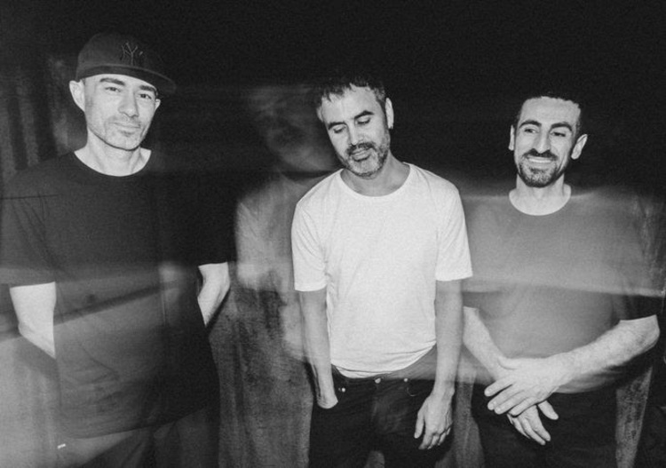 Ya puedes ver el clip de “Go!” de Low Blows