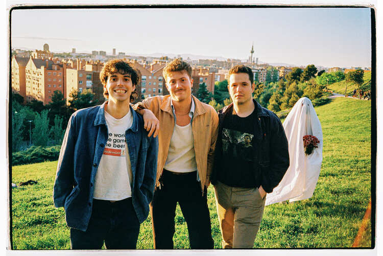 “Fantasma”, nuevo adelanto del segundo largo de Karavana