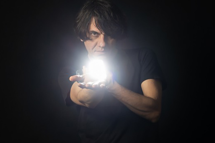 El consumismo nos está llevando a extremos bastante locos