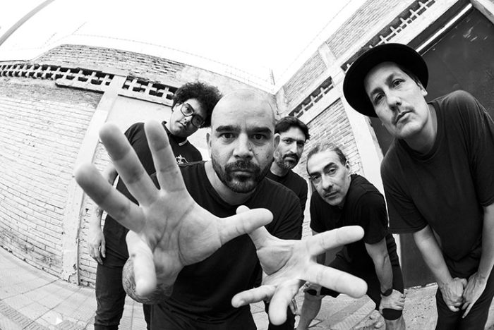 Como Asesinar a Felipes estrenan single con Bill Gould (Faith No More)