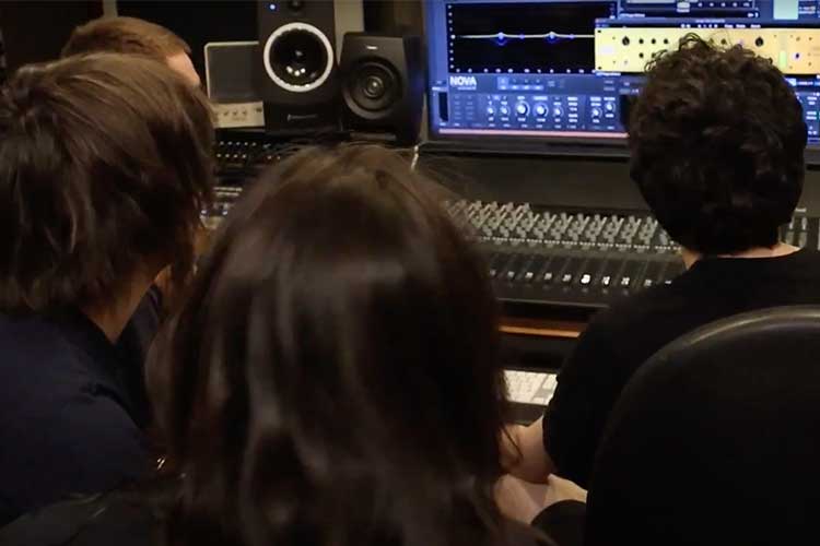 Nace el Título en Songwriting de Taller de Músics y Microfusa