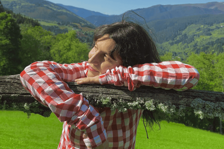 “Increíble”, nuevo adelanto del próximo trabajo de Lorena Álvarez