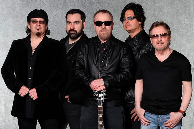 “Ver a un joven fan que se ha estudiado nuestro catálogo, eso realmente me impresiona”