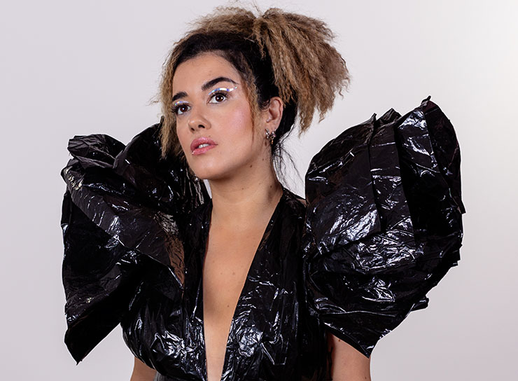 Julia Martín lanza "Yulai Bombay", un diario emocional convertido en disco