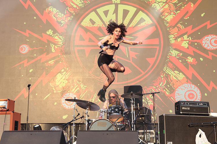 Conciertos Recomendados de la semana (49/25): The Baboon Show, The Waterboys, Drink The Sea, Quique González, Durangoko Azoka...