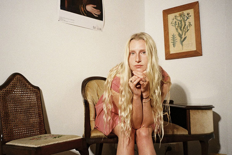 “Ser joven es ahora más difícil que nunca”