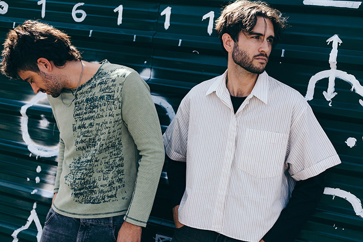 Vangoura se suman al homenaje a Triángulo de Amor Bizarro