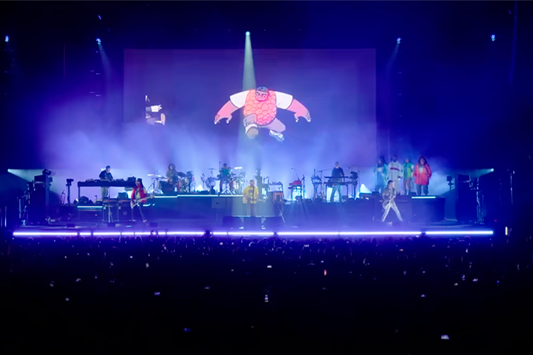 Gorillaz comparten un concierto interpretando su primer disco completo