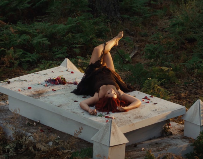 Samuraï se enfrenta a la vulnerabilidad con “Dejándolo Pasar”