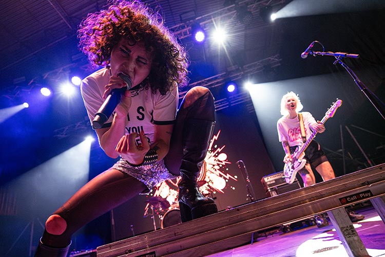 Puentes y trincheras