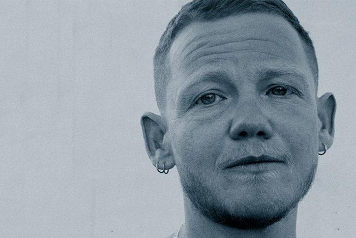 Damon Albarn, Grian Chatten y Kae Tempest unidos en “Flags”