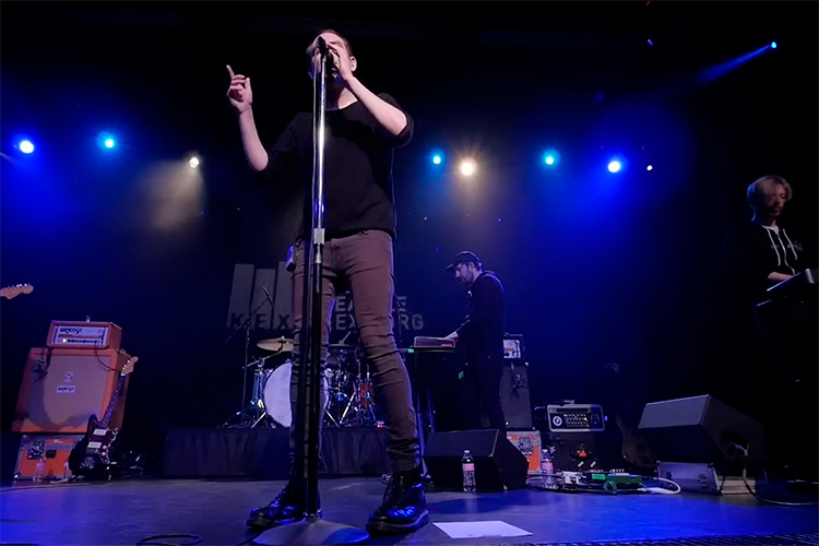 The Twilight Sad invitan a Robert Smith (The Cure) a su single de retorno
