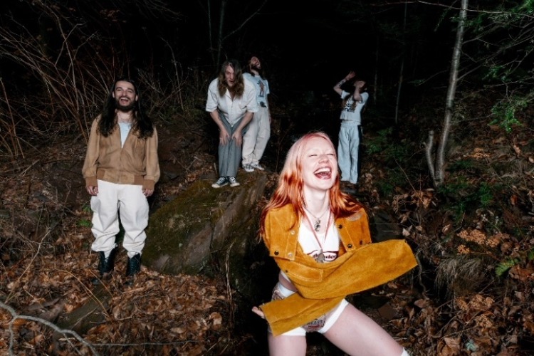 Wet Leg revelan que su tercer álbum ya está terminado