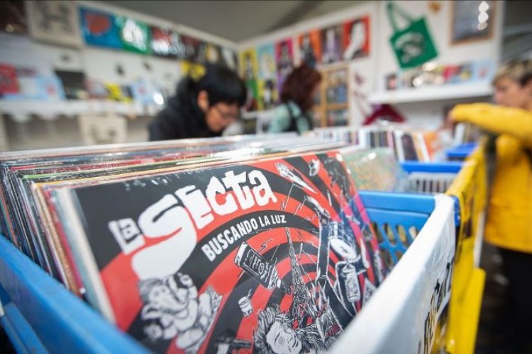 La feria Bunker celebra su tercera edición en Barakaldo