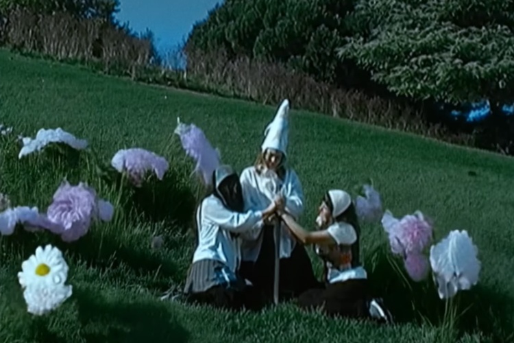 Las Petunias maduran su propuesta en “Tirant Lo Blanc”