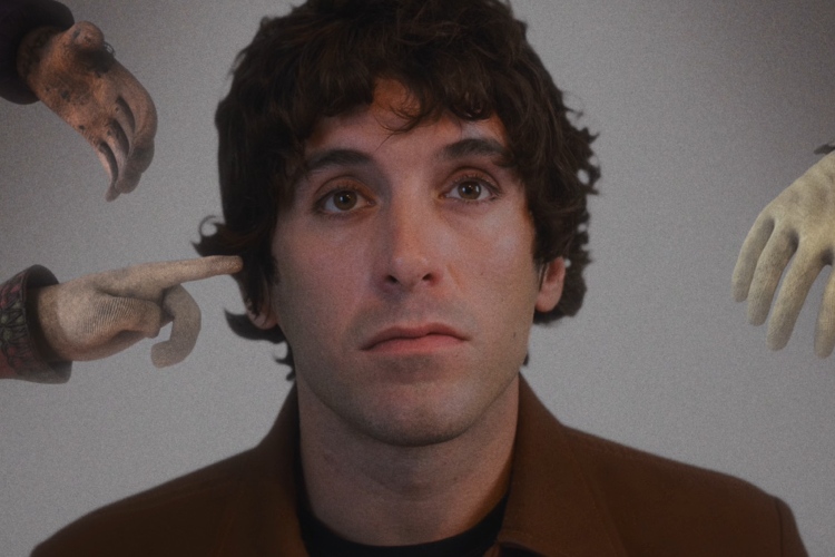 “Full HD”, la canción (de) protesta de Maximiliano Calvo