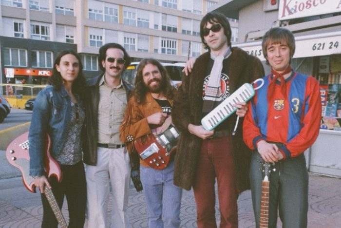 Minibús Intergalàctic estrenan “L’agredolça lliçó de la Vall del Mas Daurat”