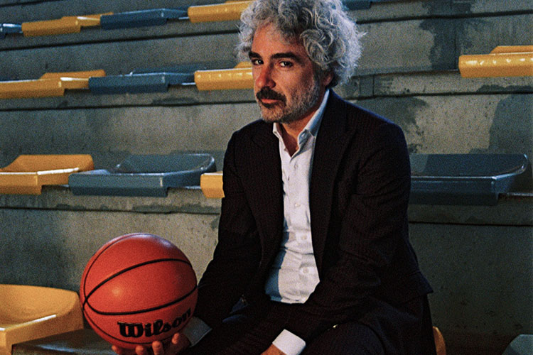 Charlamos con el músico Abraham Boba, pero esta vez sobre su libro “163 cm.”