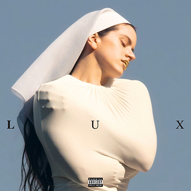 Ya tenemos en nuestra emisora lo nuevo de Rosalia. Nuevo disco que se titula ‘LUX’