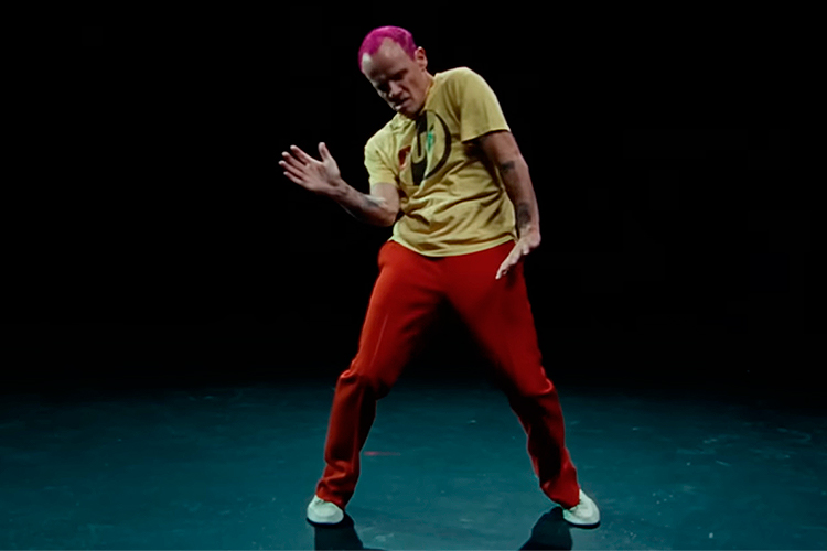 Flea (Red Hot Chili Peppers) vuelve al jazz con “A plea”