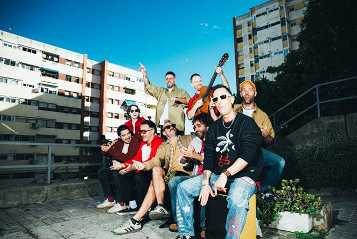 La Pegatina y los paraguayos Kchiporros, unidos en “Rómpela”