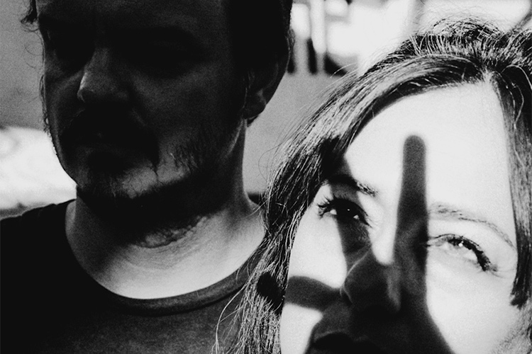 Manuel Cabezalí vuelve a la actualidad con el dúo Monstruo Laberinto