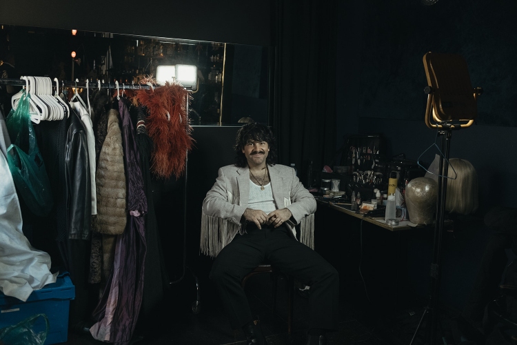 Paco Pecado lanza dos villancicos cargados de tristeza