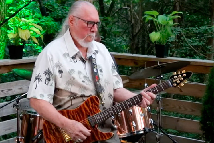 Muere Steve Cropper, legendario guitarrista de Booker T & The M.G.’s