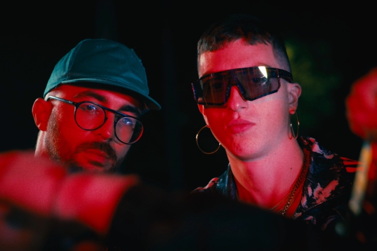 Boyanka Kostova adelantan nuevo disco con “Trae ese cú”