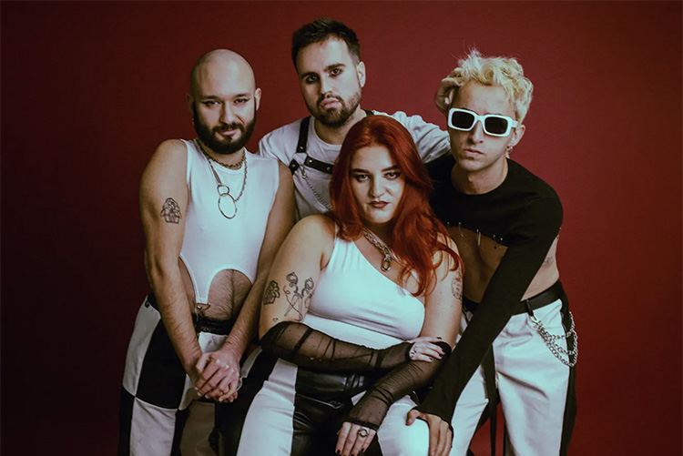 “Da igual si hay mil personas o cinco, lo inexcusable es tocar sin alma”