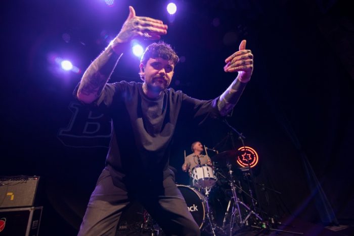 “Somos una banda de directos”